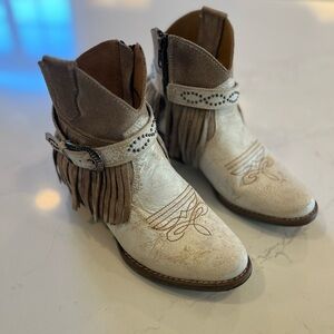 Distressed Leather Fringe Ankle Boots in Cream and Brown